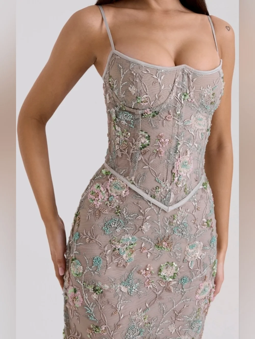 NWOT House of CB Taupe Embroidered Floral Mermaid Gown - Picture 3 of 15